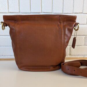Vintage Coach Monterey Hobo Lightweight United States British Tan Handbag Purse